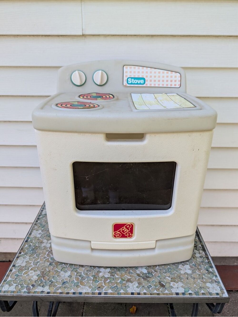 Step2 Kitchen Stove Oven Toddler Vintage play kitchen